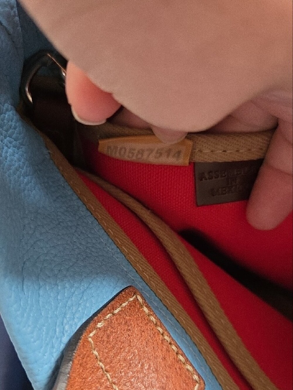 NWT Dooney & Bourke Wakefield Tassel Tote Pebble Leather In Caribbean Blue - Picture 5 of 9